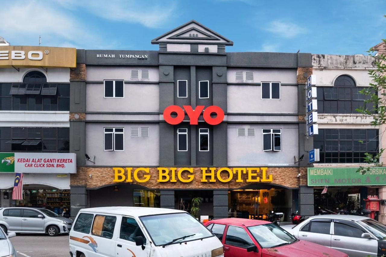 Oyo 89355 Big Big Hotel Johor Bahru Exterior photo
