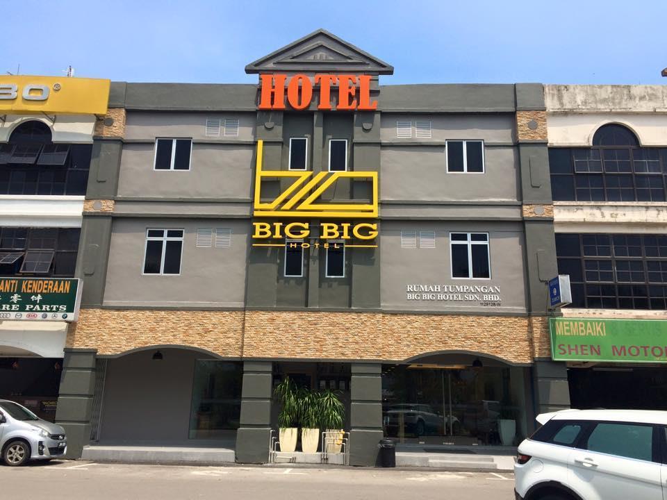 Oyo 89355 Big Big Hotel Johor Bahru Exterior photo